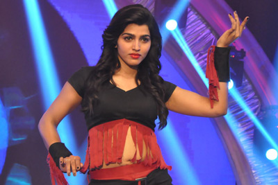 sai-dhanshika-latest-stills